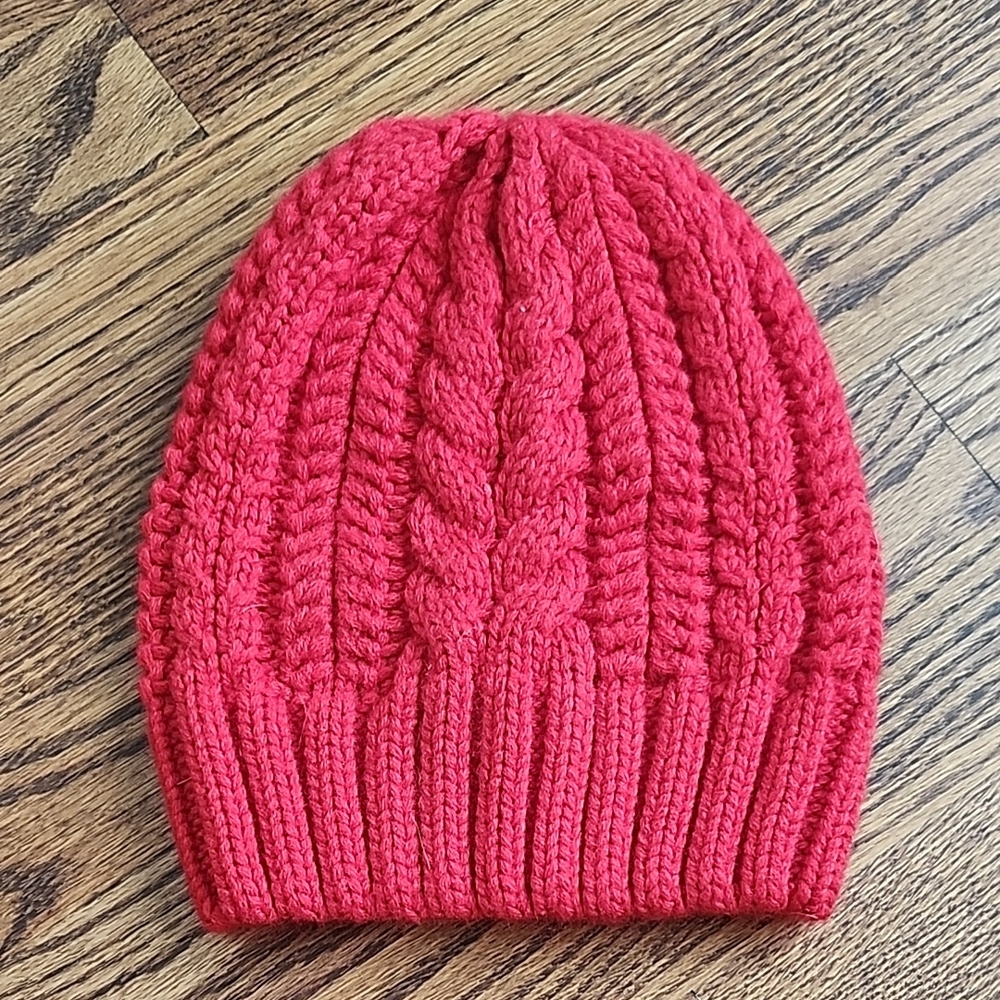 Cozy Red Cable Knit Beanie
